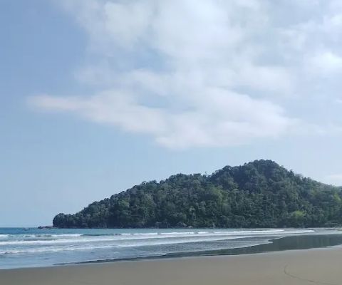 Pantai Benteng