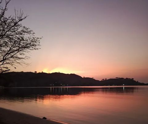 Pantai Ken Daniswara