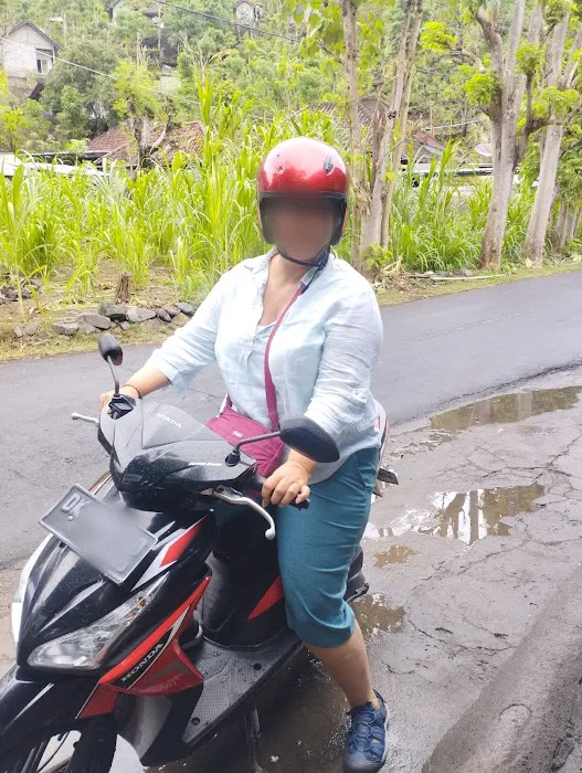 Amed Bali tours & scooter rental 1