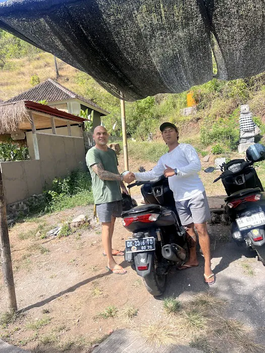 Amed Bali tours & scooter rental 8