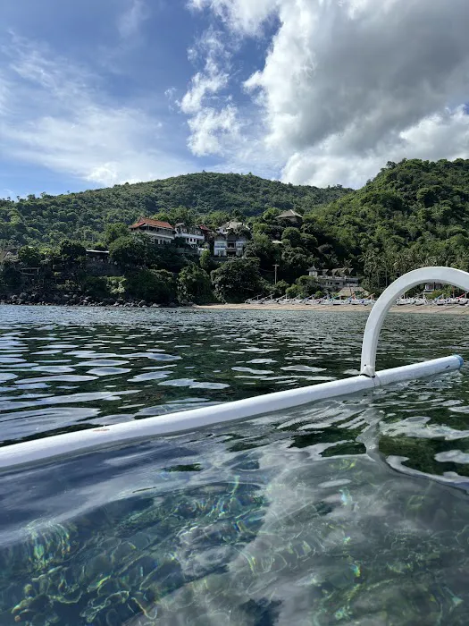 Amed snorkeling center 0
