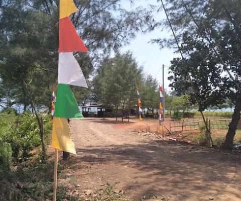 Pantai Dian IstiMeWa