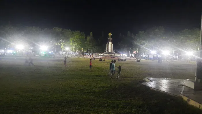 Alun alun besuki 7