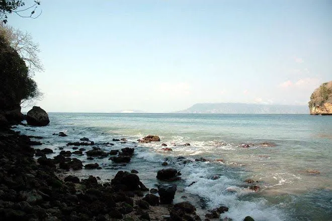 Pantai Jeruk pasir putih 5