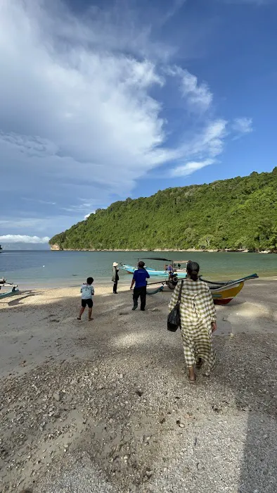 Pantai Jeruk pasir putih 0