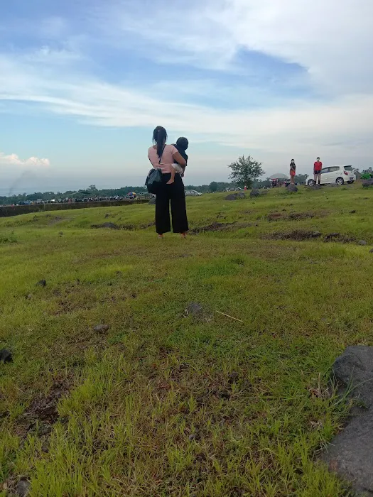 Bendungan Tianyar 9