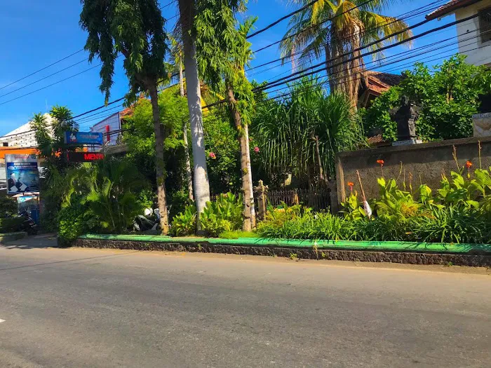 Taman Telajakan JL. Ahmad Yani 0
