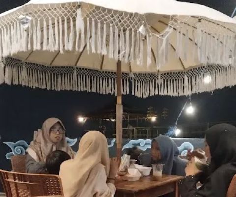 Wisata Tebul Bahari