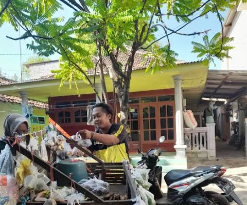 Basecamp pendaki kandang singo