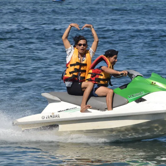 JET SKI CANGGU 8