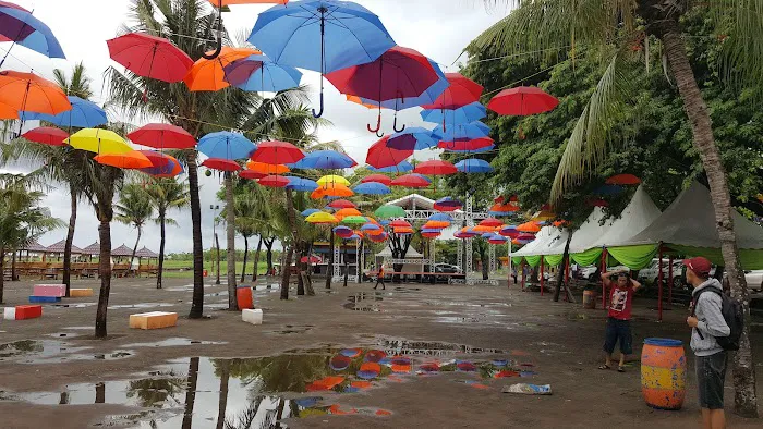 Tanjung Bunga Lake 2