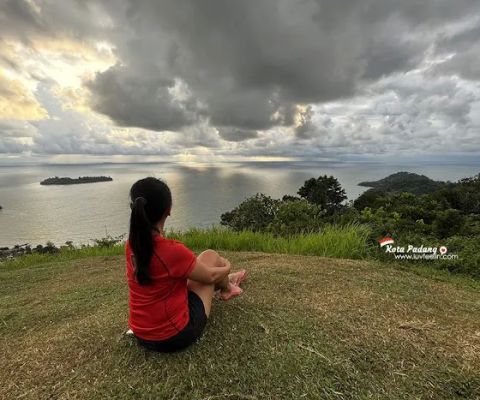 Puncak Bukit Gado-gado