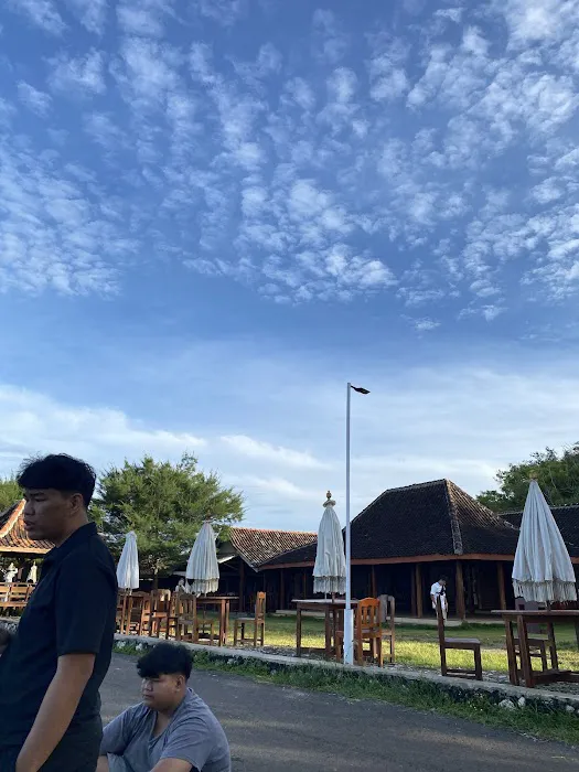 Kuil tak bernama 0