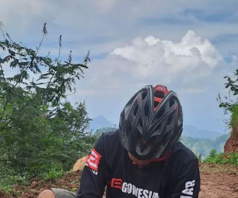 Puncak Legen Park