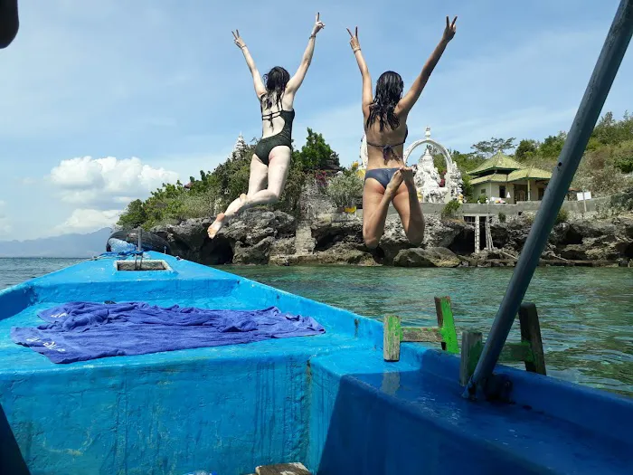 YOLO Lovina Tour & Activity 0