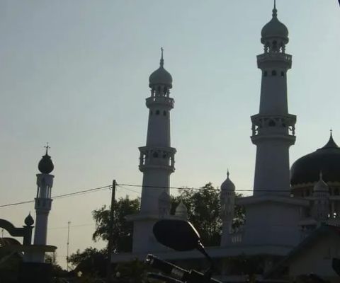 Alun-alun Blega