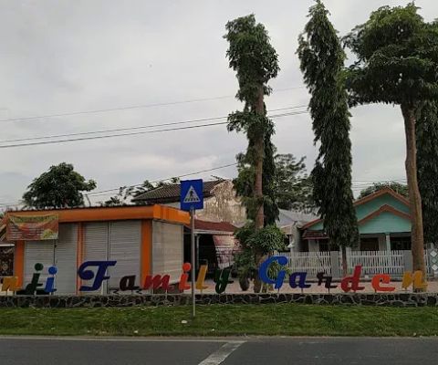 Panji Family Garden