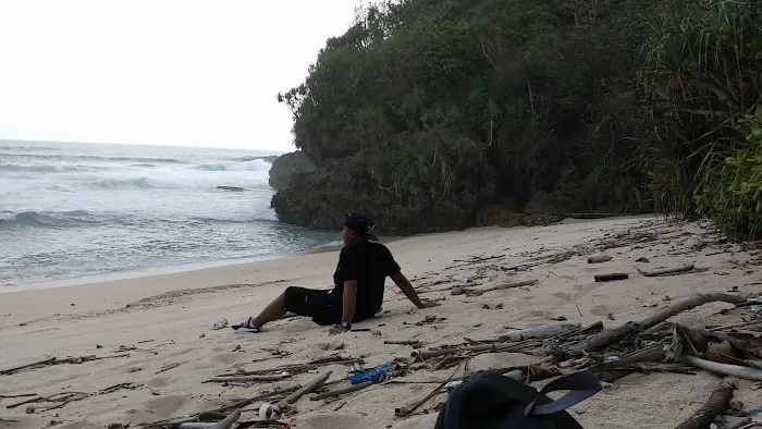 Pantai Njulek ꦥꦼꦱꦶꦱꦶꦂꦤ꧀ꦗꦸꦊꦏ꧀ 5