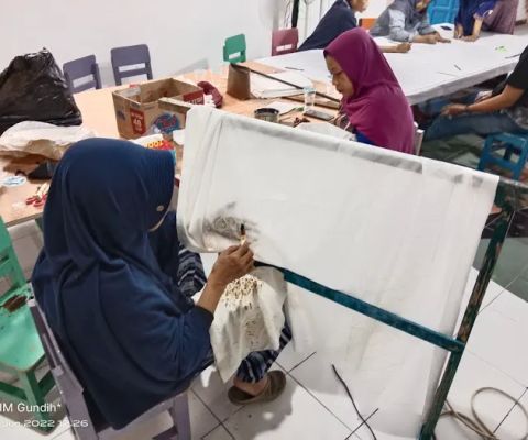 Kampung Ceria & Batik Bubutan