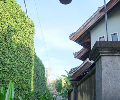 Nostalgic alleys