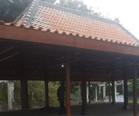 Limasan Taman Kalurahan Karangwuni