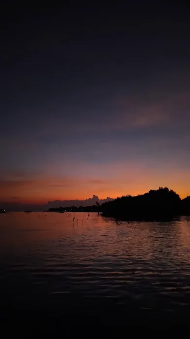 Pantai Cemara Indah 4