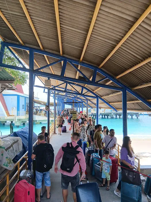 Gili Trawangan Harbor 7