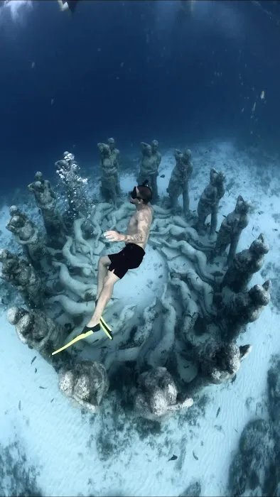 Arlan underwater photo video and guide 2