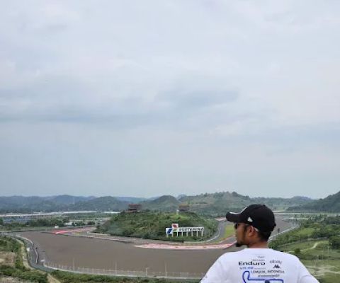 Tempat berfoto marc Marquez