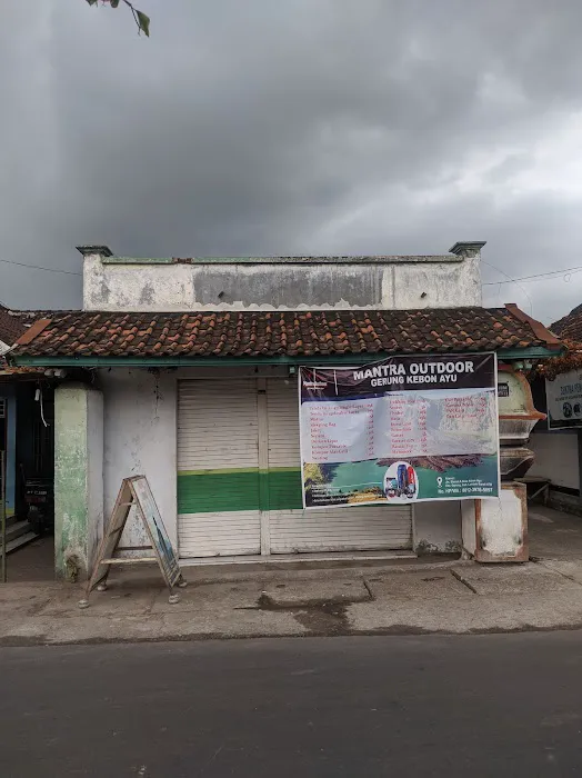 Mantra Outdoor 4