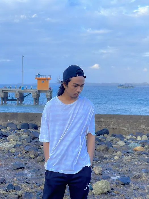 Dermaga teluk Awang 2