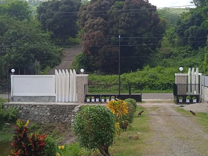 Gerbang Utama 3