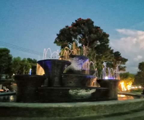 Air mancur Taman Kota