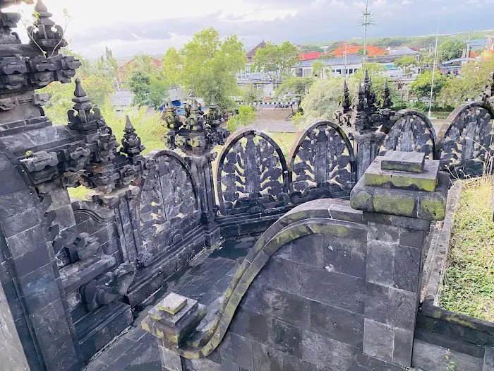 Monumen Taman Mumbul 1