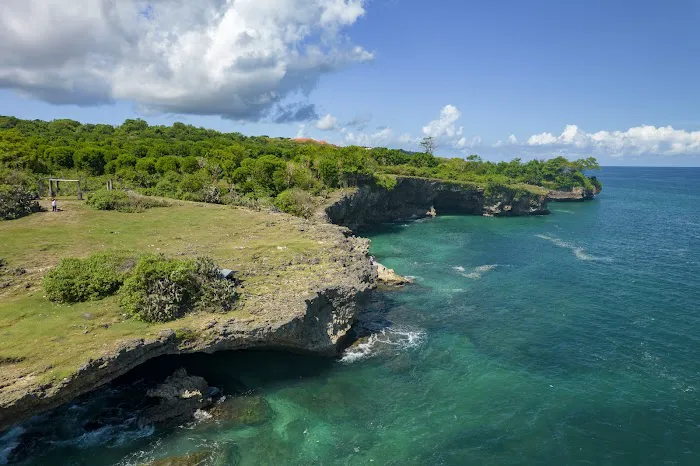 Cliff Jump Tegal Wangi Beach 2