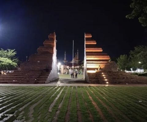 Alun Alun Kejaksan Cirebon