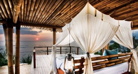 Luxury Meets Nature in Phinisi Charm in Sumba